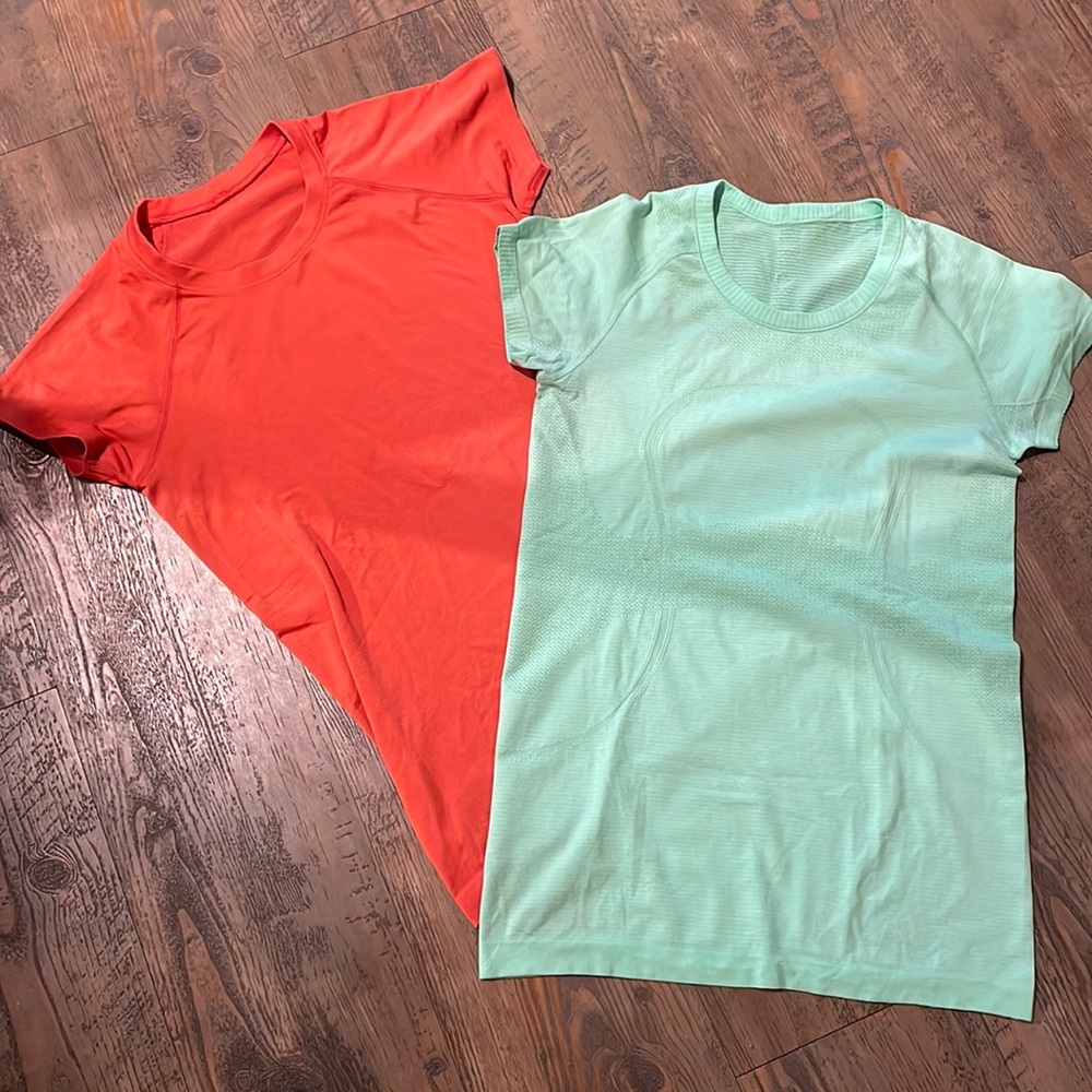 2 lululemon swiftly tops